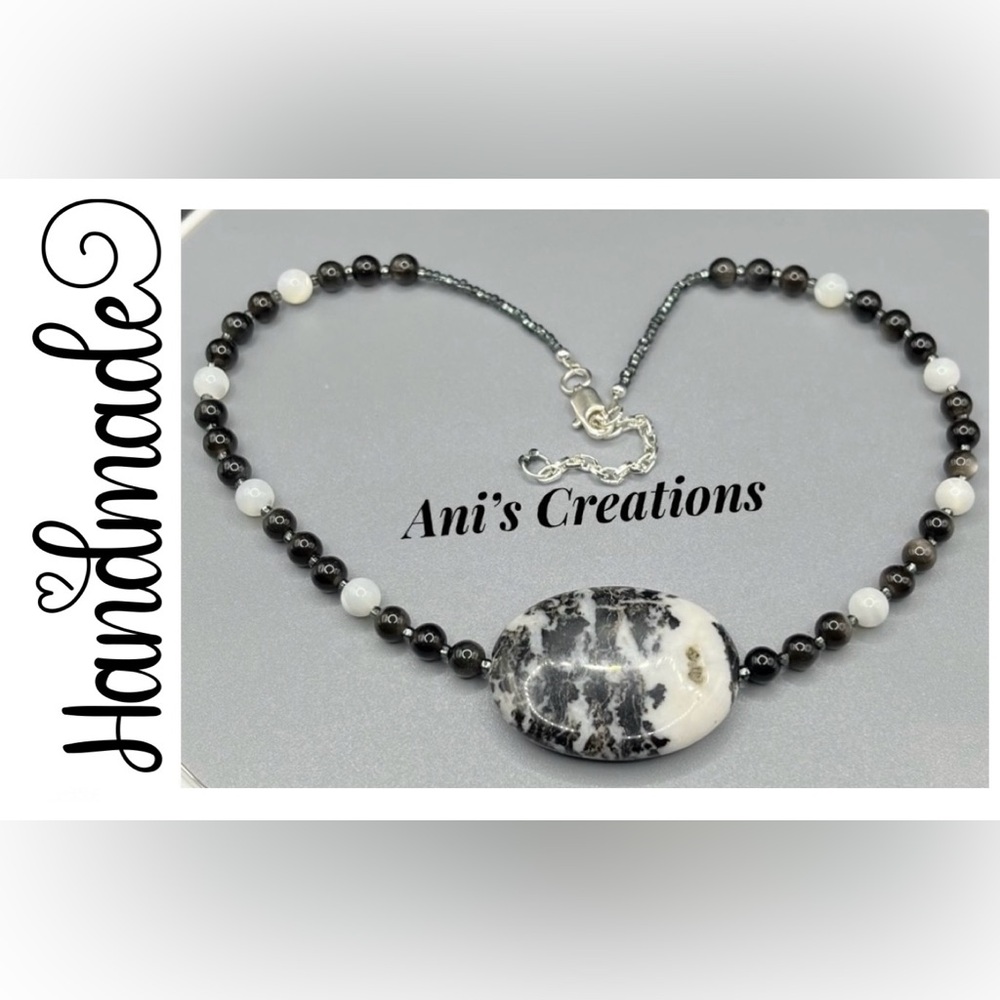 Black and White Stone Beaded Necklace